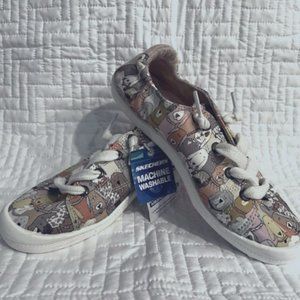 Skechers BOBS Women's Beach Bingo-Dog House Party Sneaker, size 6